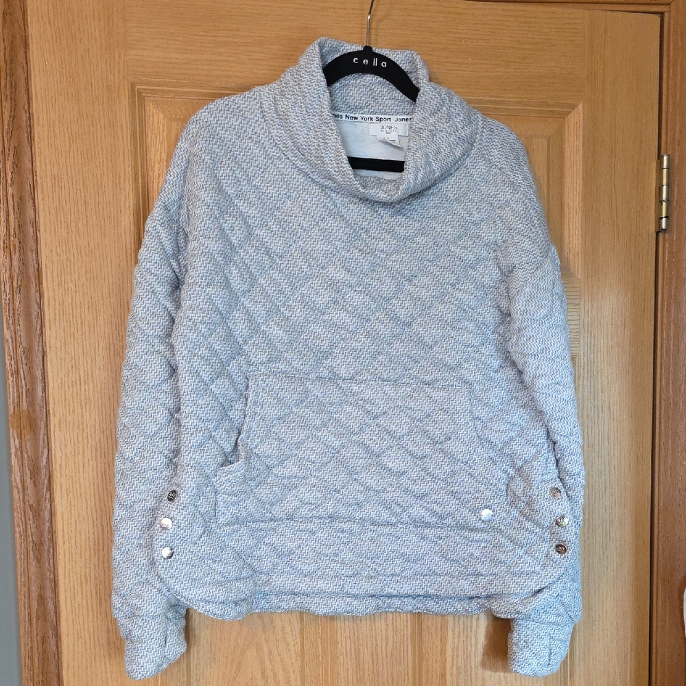Jones New York Light Gray‎ Quilted Cowl Neck Top Sz L